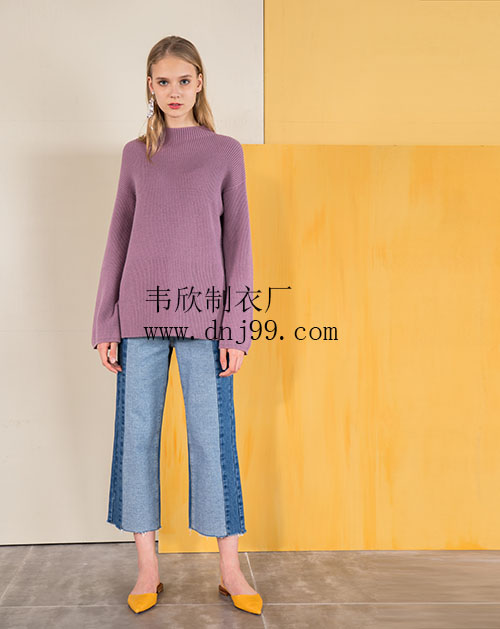 上衣DCLJ1AW171112       牛仔裤DCLJ2AW173039.jpg